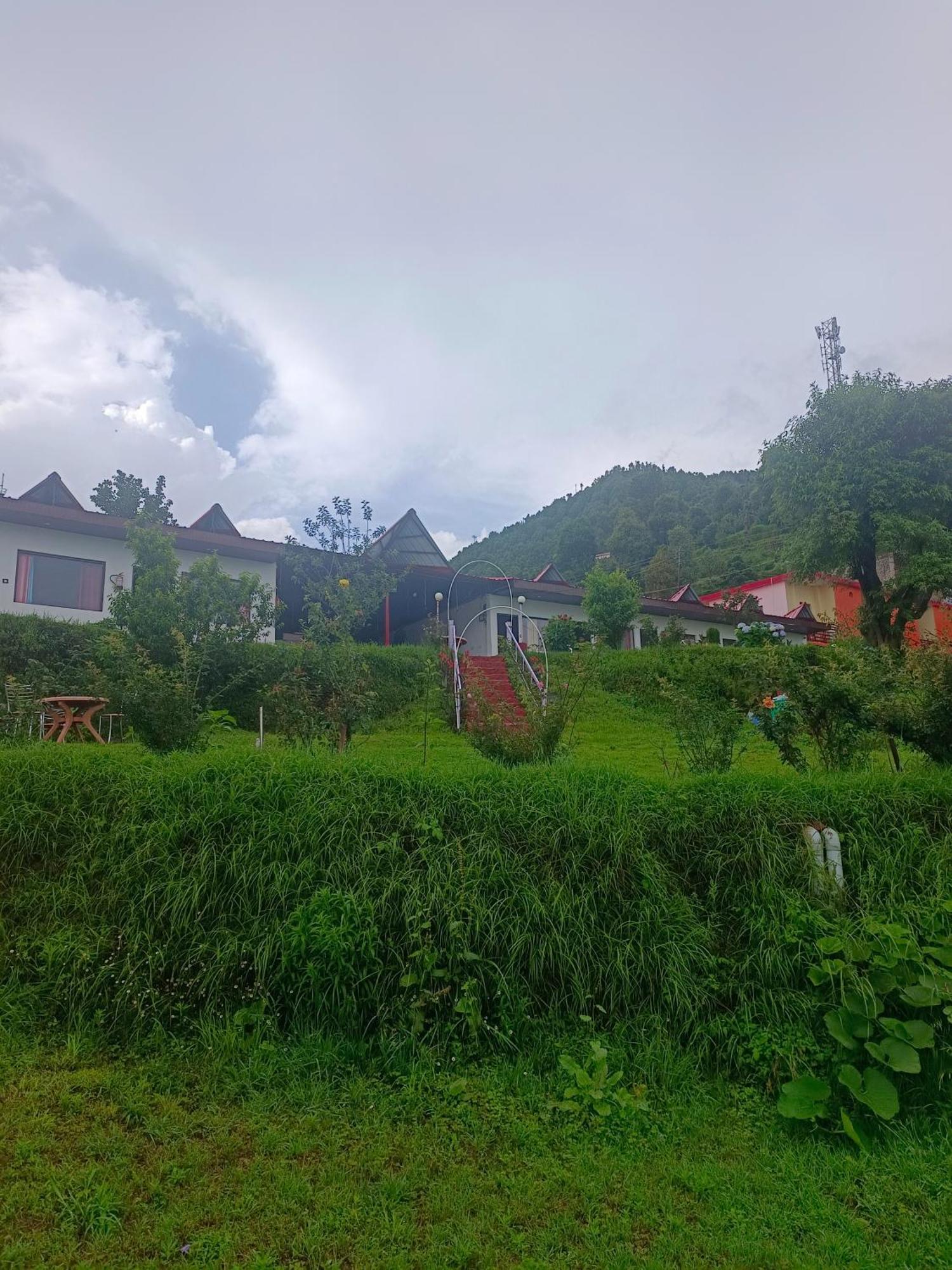 Haut Monde King'S Paradise Resort Kanatal Exterior foto